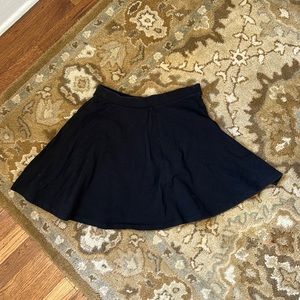 Forever 21 black short swing skirt cotton